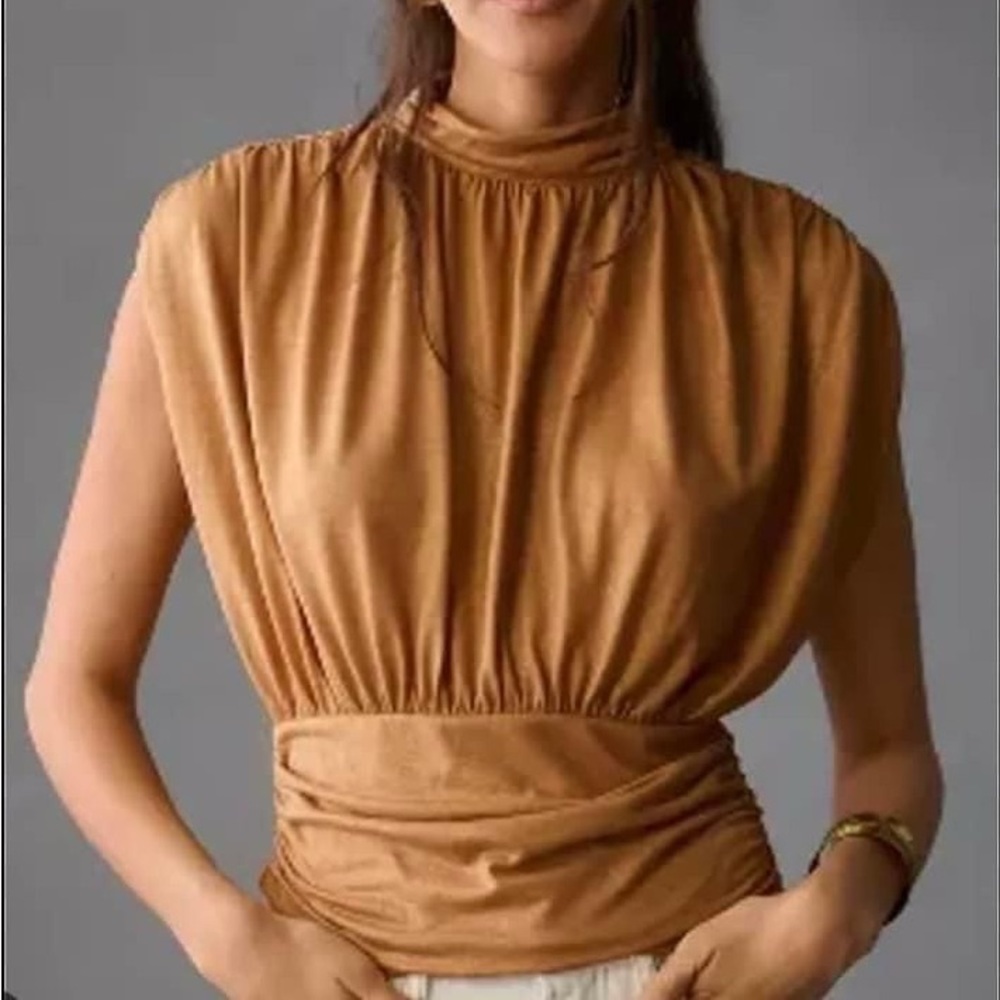 Anthropologie Maeve Muscle Tee Camel w/ Gold color